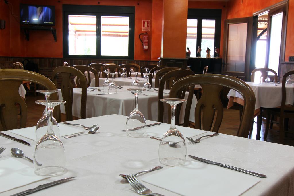 Hotel Rural Hojaranzos Tejeda de Tiétar Zewnętrze zdjęcie