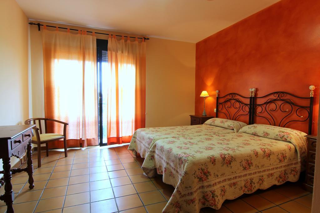 Hotel Rural Hojaranzos Tejeda de Tiétar Zewnętrze zdjęcie