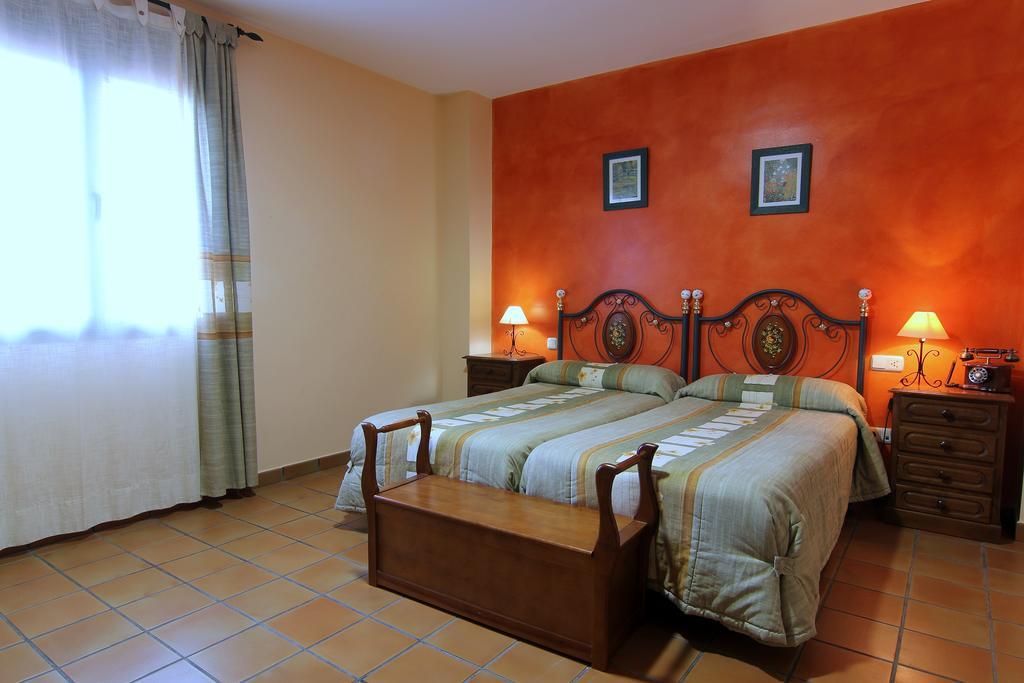 Hotel Rural Hojaranzos Tejeda de Tiétar Zewnętrze zdjęcie